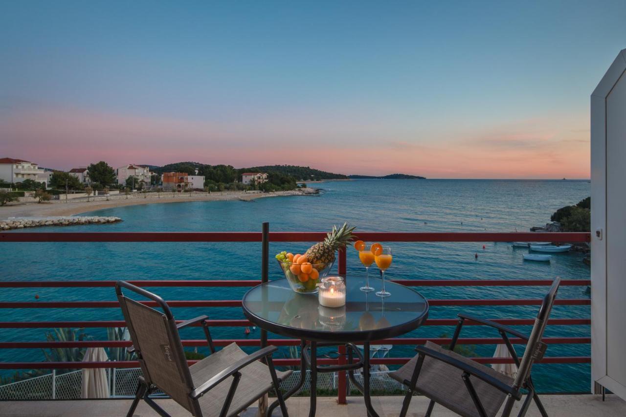 Apartments Villa Zrinka - Last Season Ever! Rogoznica  Exterior photo