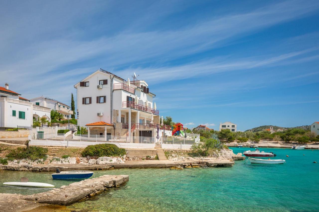 Apartments Villa Zrinka - Last Season Ever! Rogoznica  Exterior photo